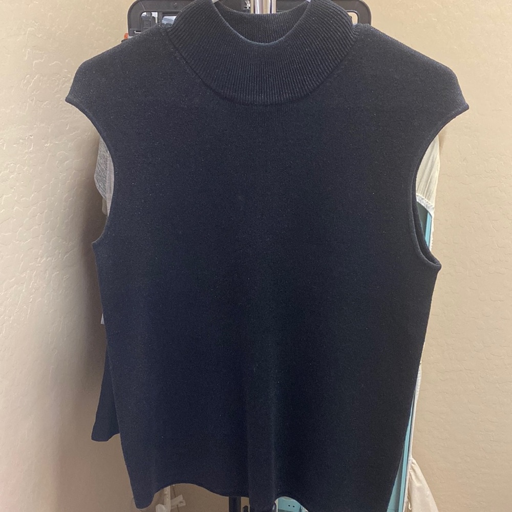 Coldwater Creek black shimmery sleeveless light weight sweater